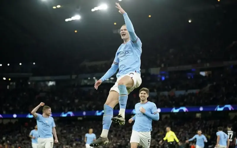 يصبح مانشستر سيتي أكثر قوة وتهديداً مع اقتراب ختام الموسم.